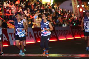 BIB: 44344, 46800, 42817
                            <button type="button" onclick="openModal(23204628)" class="btn btn-primary btn-sm float-right btn-popup" data-toggle="modal" data-target=".modal-high-quality">
                        <i class="fas fa-shopping-cart"></i> Add to Cart
                    </button>
                                            <button type="button" onclick="isThisMe(23204628, true)" class="btn btn-success btn-sm float-right btn-popup btn-isme hidden" data-toggle="tooltip" data-placement="bottom" title="นี่คือรูปของคุณใช่ไหม คลิกที่นี่เพื่อเอาเข้าอัลบั้ม">
                        <i class="fas fa-plus"></i> Add to album
                    </button>
                    <button type="button" onclick="isThisMe(23204628, false)" class="btn btn-warning btn-sm float-right btn-popup btn-isnotme hidden">
                        <i class="fas fa-ban"></i> Remove from album
                    </button>